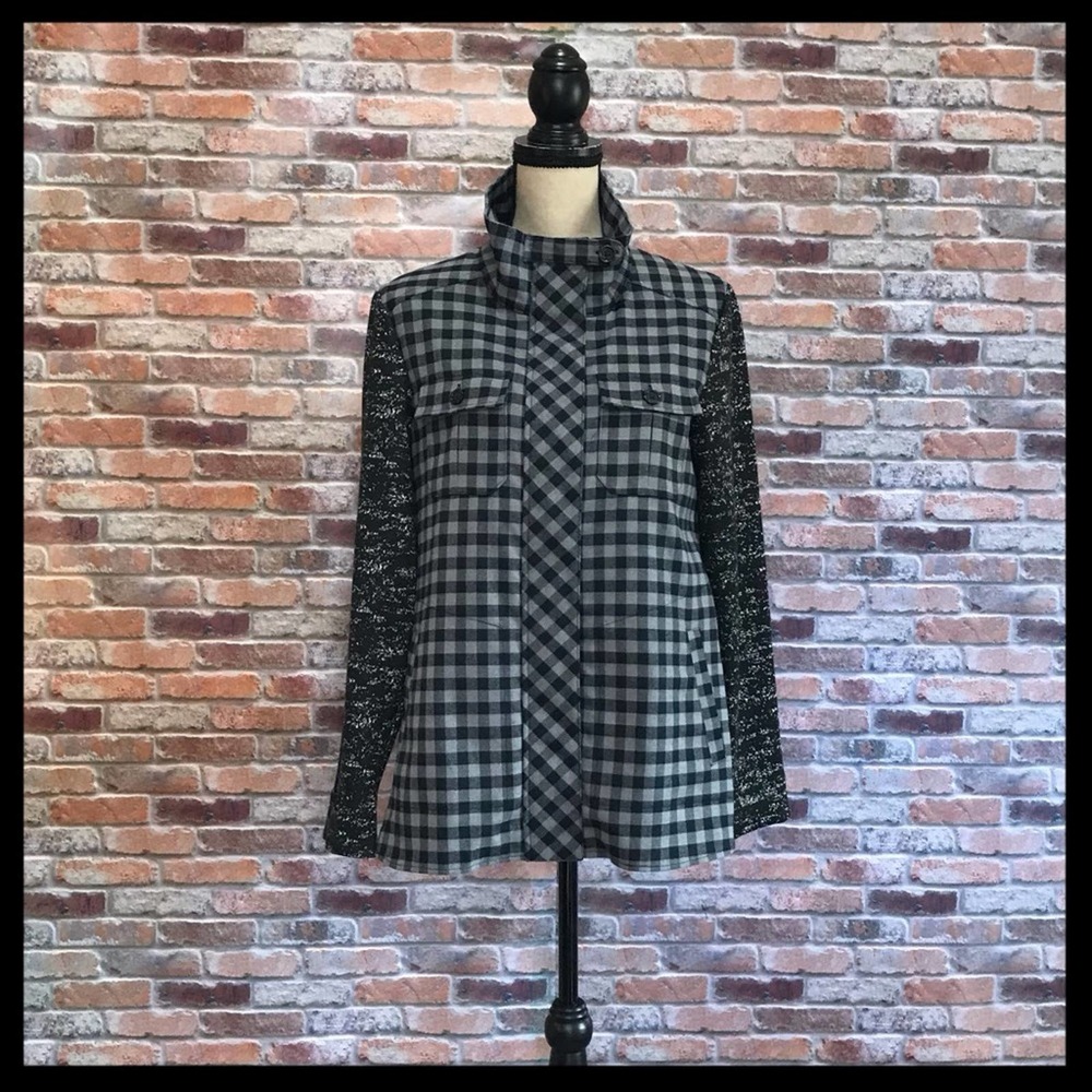 LOGO By Lori Goldstein Plaid Jacket - Picture 2 of 6
